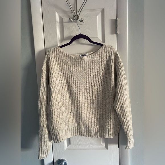 Old Navy Sweaters - NWT Old Navy crew beige multicolored speckle sweater